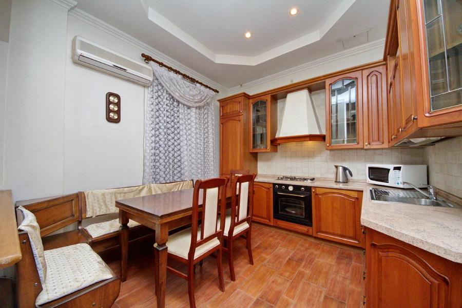 Apartments On Besarabka Kiev Eksteriør billede